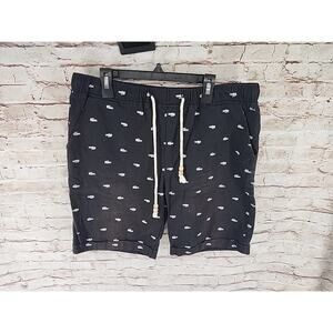 YTD Exclusive Style Shorts Mens Size Medium Black With Alligators Drawstring